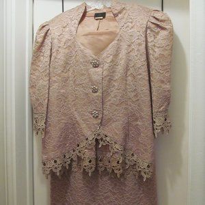 Vintage Lace Suit Jacket & Skirt Champagne Color by Irene Z Size 14 16 Beautiful